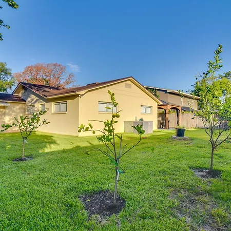 Tampa Home Near Boat Ramp About 10 Mi To Dtwn!